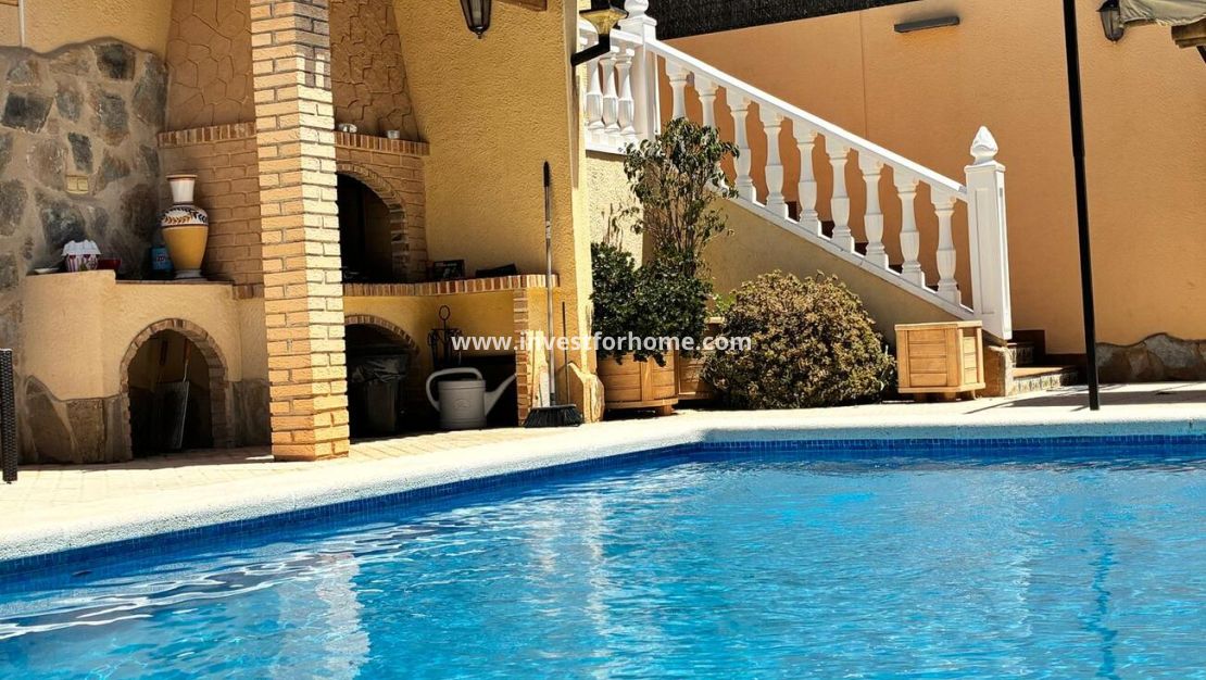 Verkoop - Villa - Torrevieja - Costa Blanca