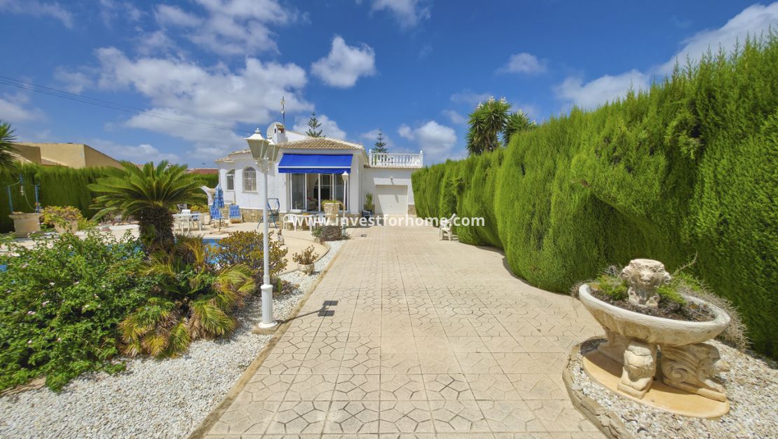 Verkoop - Villa - Torrevieja - Costa Blanca