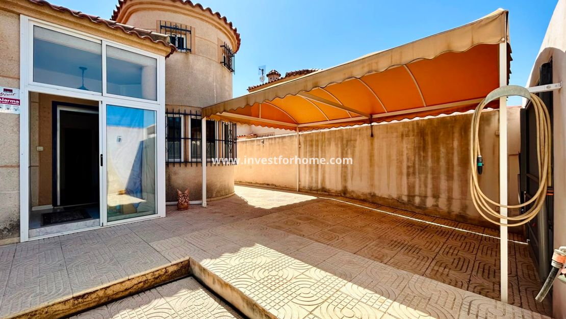 Verkoop - Villa - Torrevieja - Costa Blanca