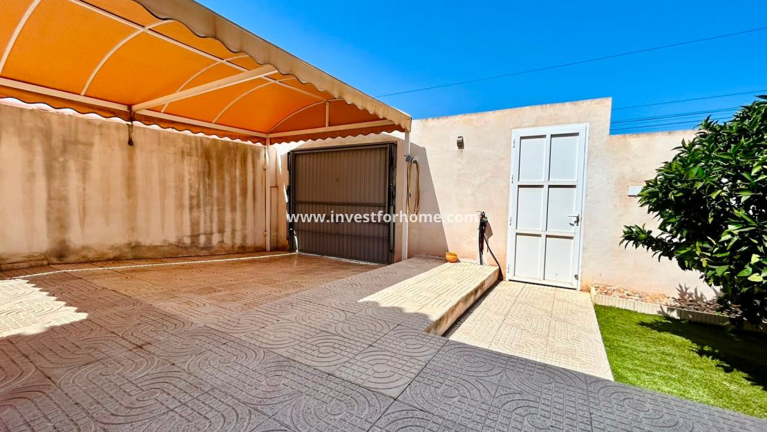 Verkoop - Villa - Torrevieja - Costa Blanca