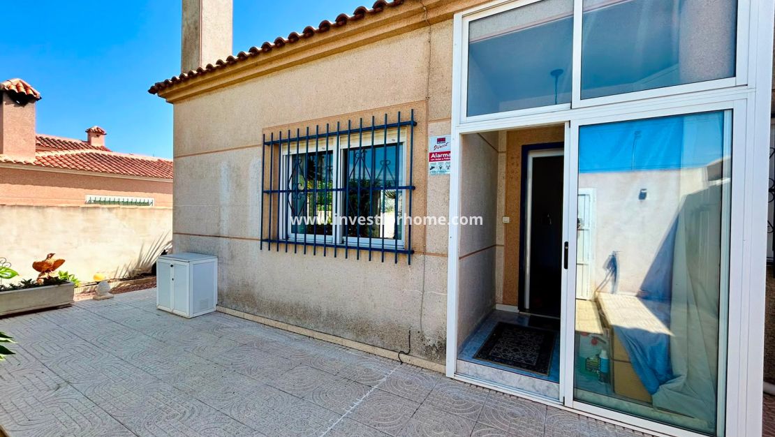 Verkoop - Villa - Torrevieja - Costa Blanca