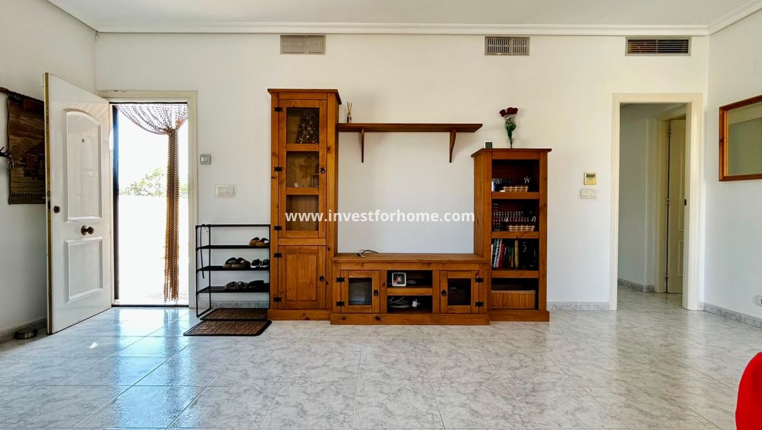 Verkoop - Villa - Torrevieja - Costa Blanca