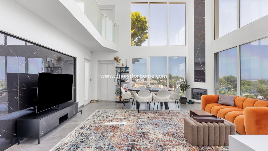 Verkoop - Villa - Torrevieja - Costa Blanca