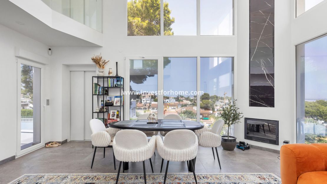 Verkoop - Villa - Torrevieja - Costa Blanca