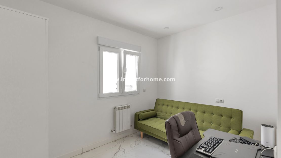 Verkoop - Villa - Torrevieja - Costa Blanca