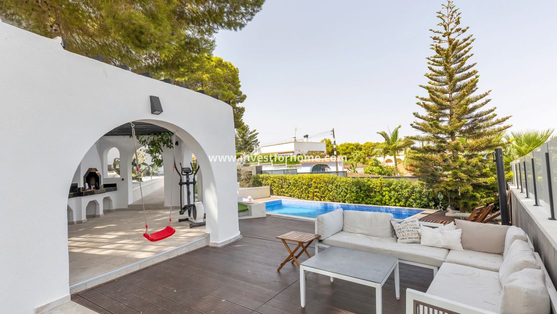 Verkoop - Villa - Torrevieja - Costa Blanca