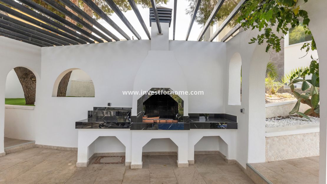 Verkoop - Villa - Torrevieja - Costa Blanca