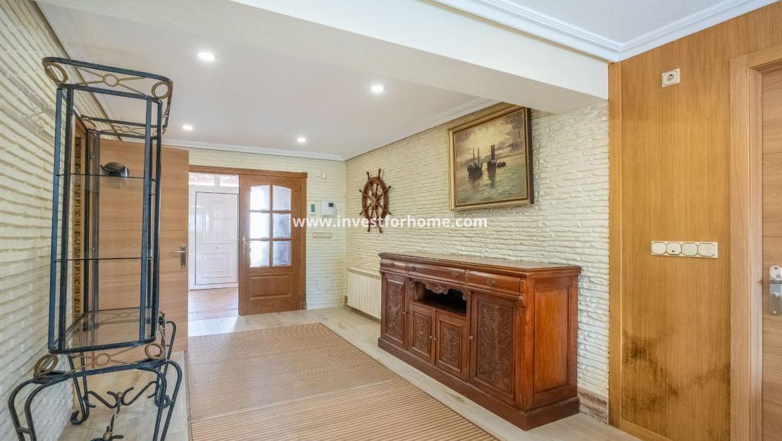 Verkoop - Villa - Torrevieja - El Chaparral