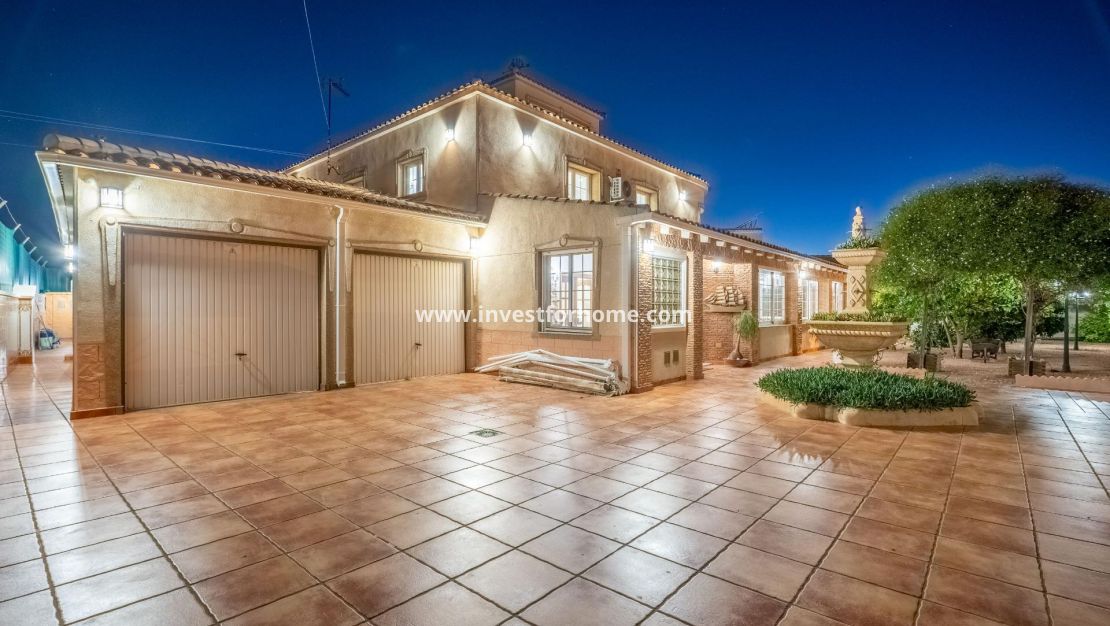 Verkoop - Villa - Torrevieja - El Chaparral