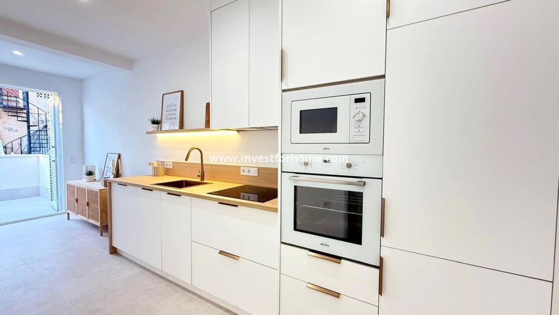 Verkoop - Villa - Torrevieja - El Chaparral