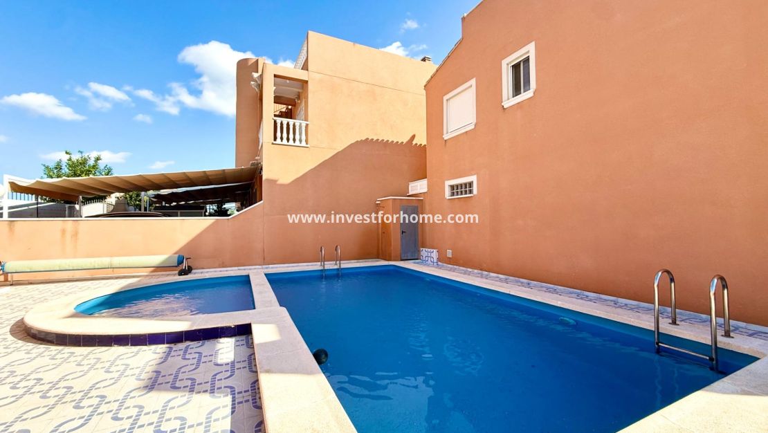Verkoop - Villa - Torrevieja - El Limonar