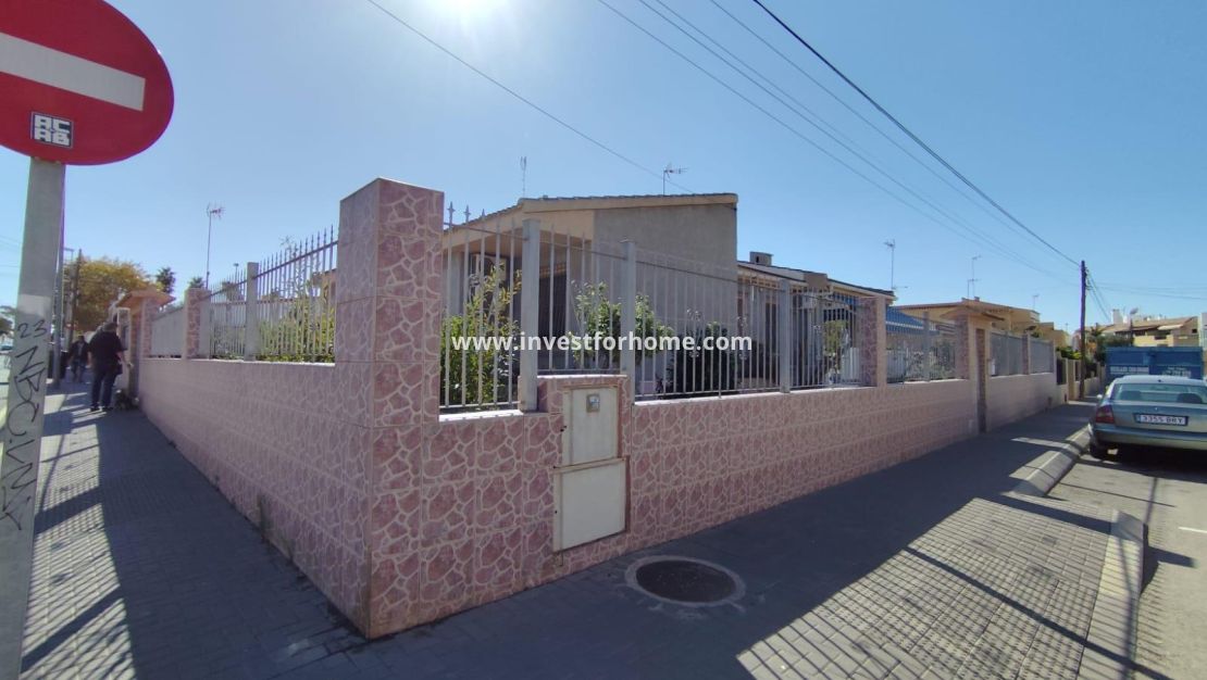 Verkoop - Villa - Torrevieja - Estacion De Autobuses