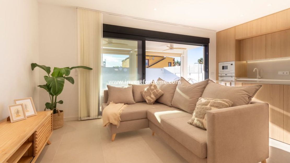 Verkoop - Villa - Torrevieja - La Siesta-El Chaparral