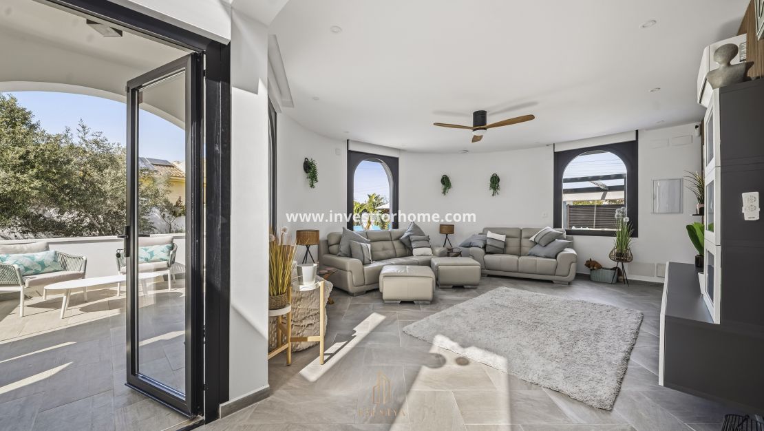 Verkoop - Villa - Torrevieja - La Siesta-El Chaparral