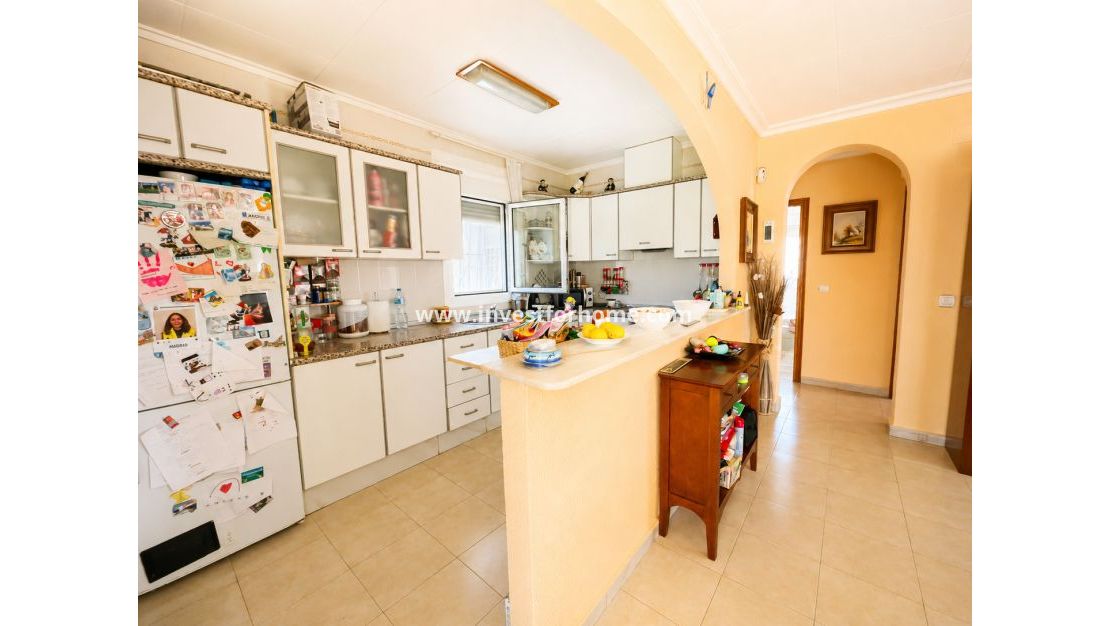 Verkoop - Villa - Torrevieja - La Siesta-El Chaparral