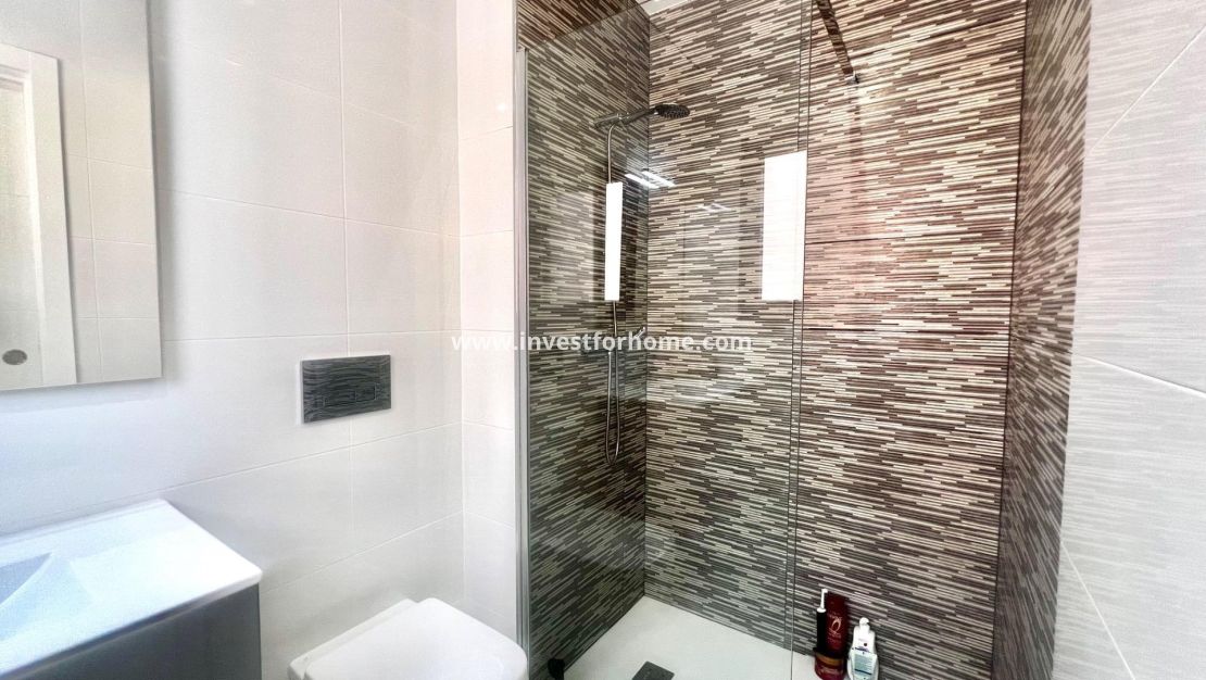 Verkoop - Villa - Torrevieja - La Siesta - El Salado - Torreta