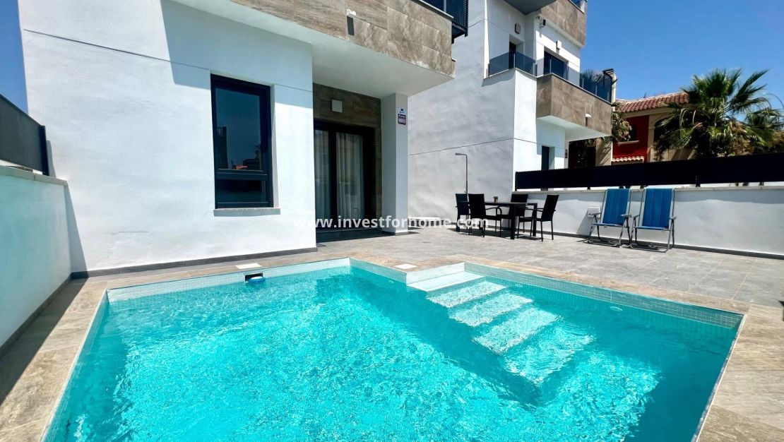 Verkoop - Villa - Torrevieja - La Siesta - El Salado - Torreta