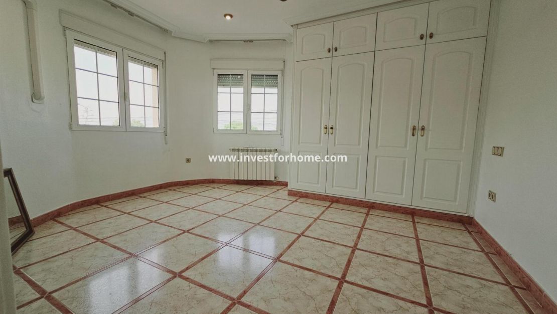 Verkoop - Villa - Torrevieja - La Siesta - El Salado - Torreta