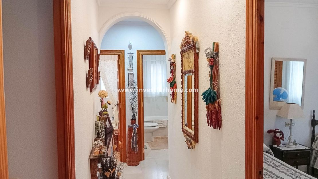 Verkoop - Villa - Torrevieja - La Siesta - El Salado - Torreta