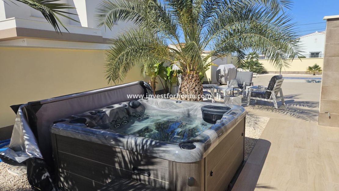 Verkoop - Villa - Torrevieja - La Siesta - El Salado - Torreta