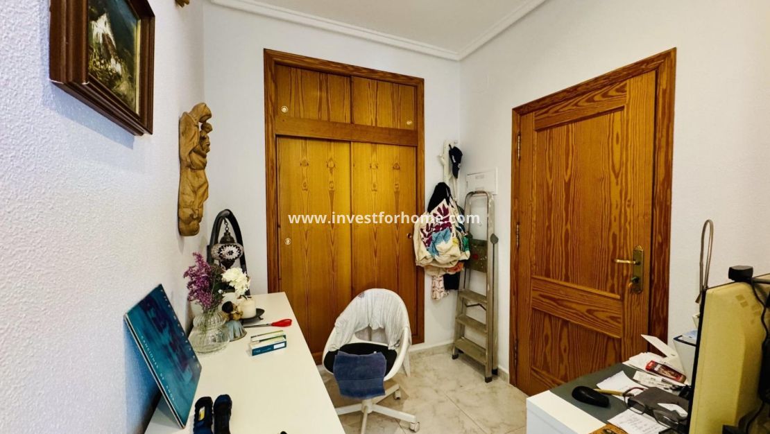 Verkoop - Villa - Torrevieja - La Siesta - El Salado - Torreta