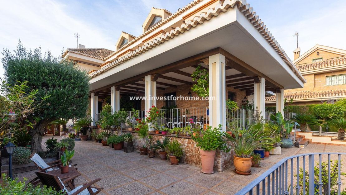 Verkoop - Villa - Torrevieja - La Veleta