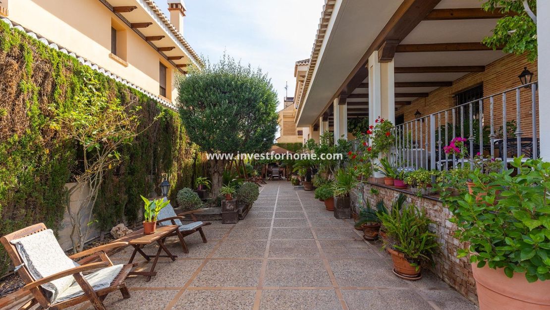 Verkoop - Villa - Torrevieja - La Veleta