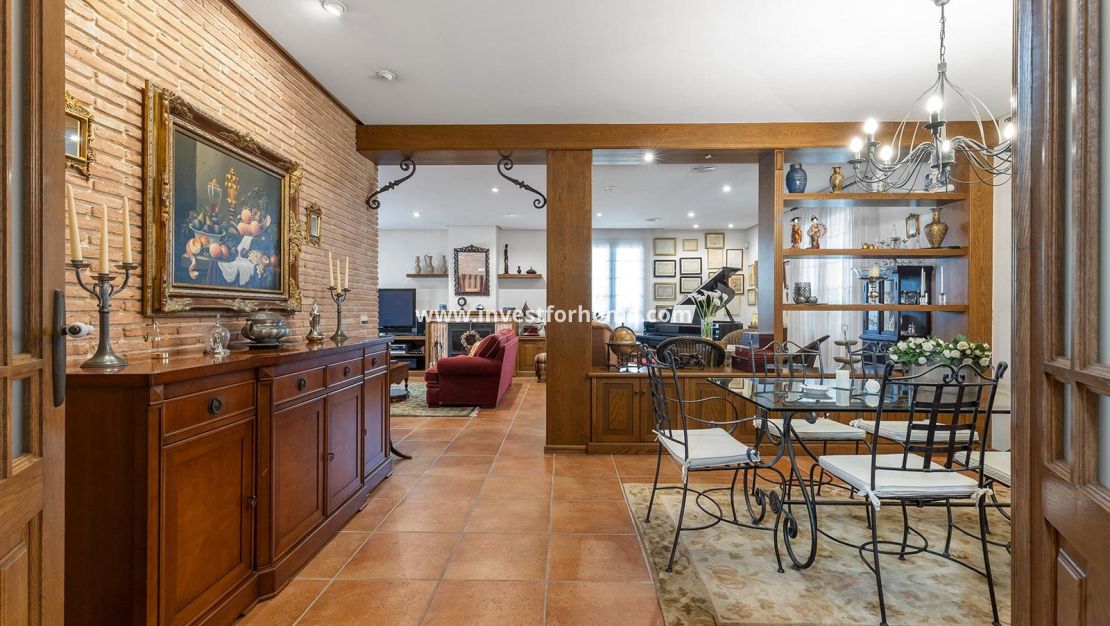 Verkoop - Villa - Torrevieja - La Veleta