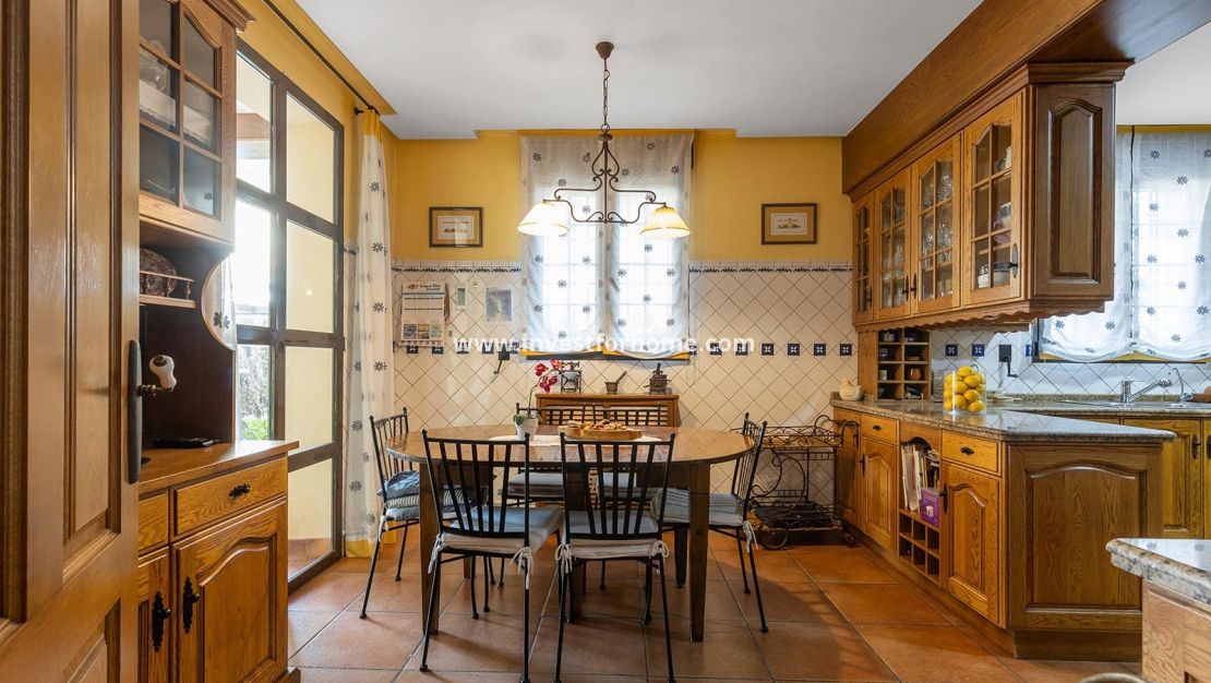 Verkoop - Villa - Torrevieja - La Veleta