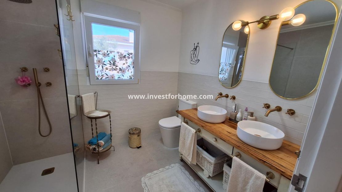 Verkoop - Villa - Torrevieja - Los Balcones - Los Altos Del Edén