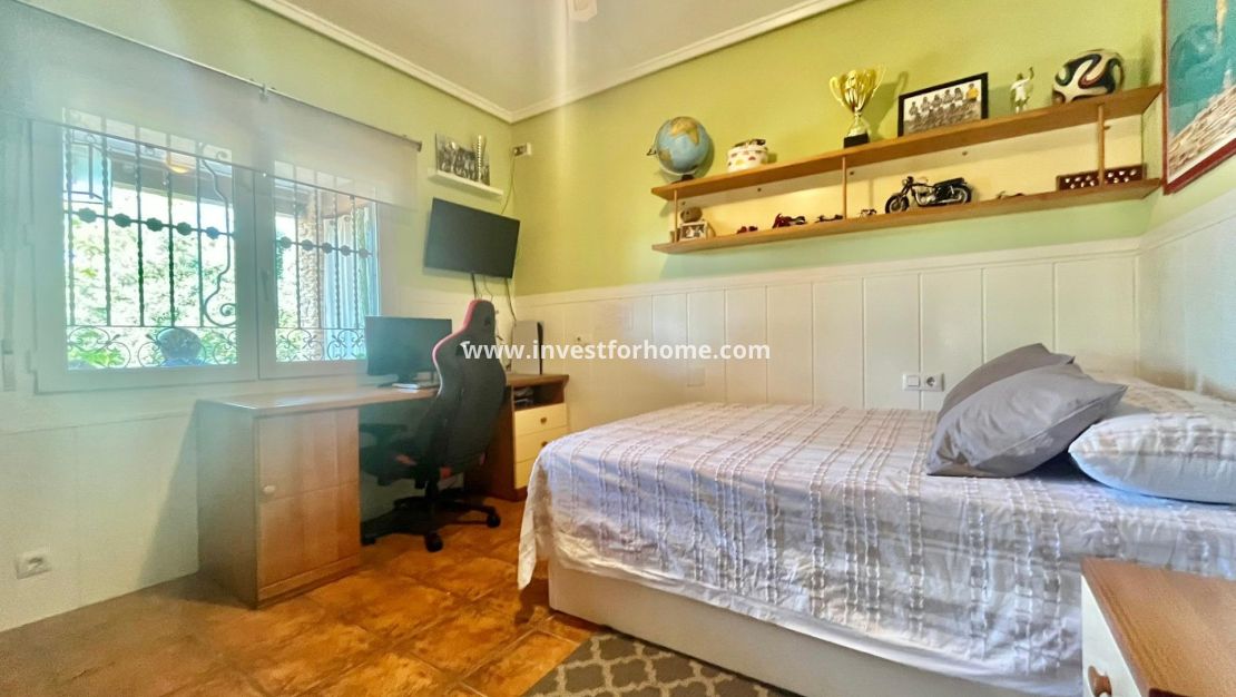 Verkoop - Villa - Torrevieja - Los Balcones - Los Altos Del Edén