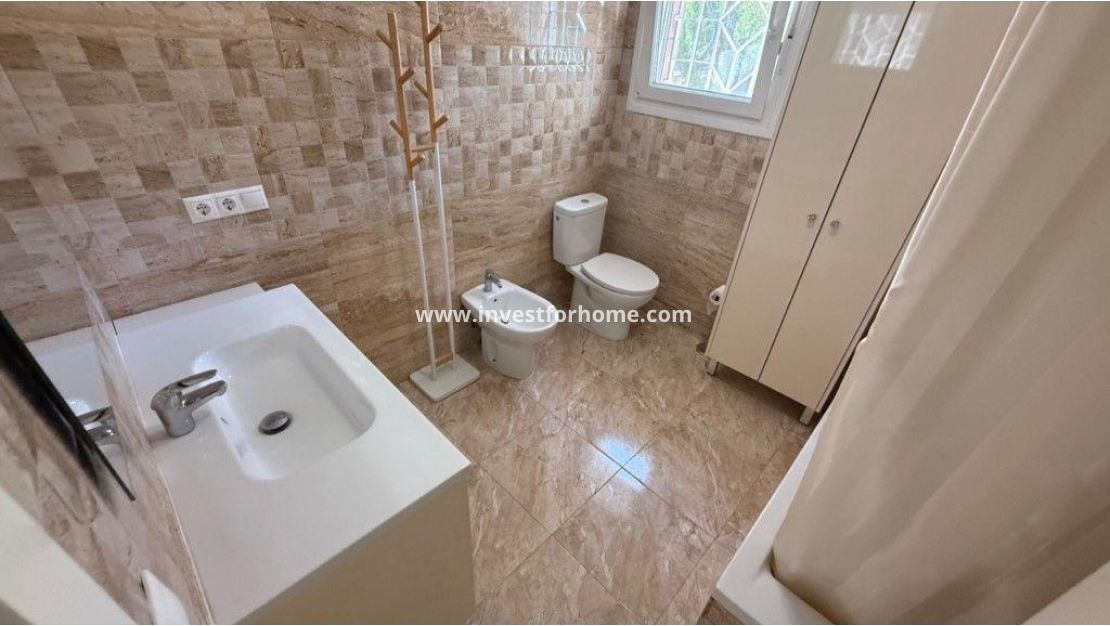 Verkoop - Villa - Torrevieja - Los Balcones - Los Altos Del Edén