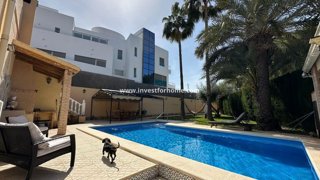 Verkoop - Villa - Torrevieja - Los Balcones - Los Altos Del Edén