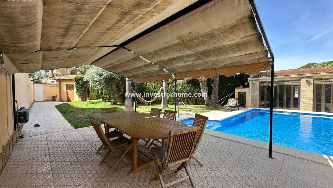 Verkoop - Villa - Torrevieja - Los Balcones - Los Altos Del Edén
