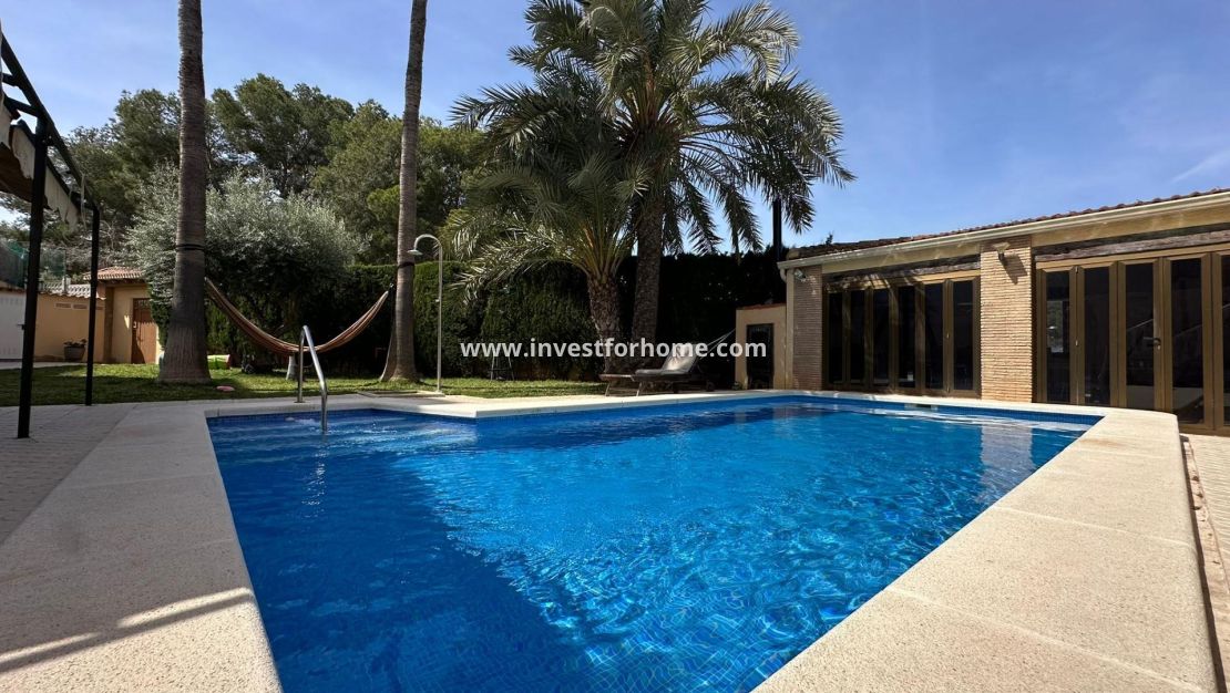 Verkoop - Villa - Torrevieja - Los Balcones - Los Altos Del Edén