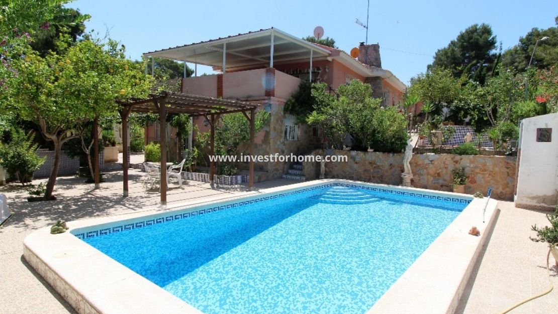 Verkoop - Villa - Torrevieja - Los Balcones