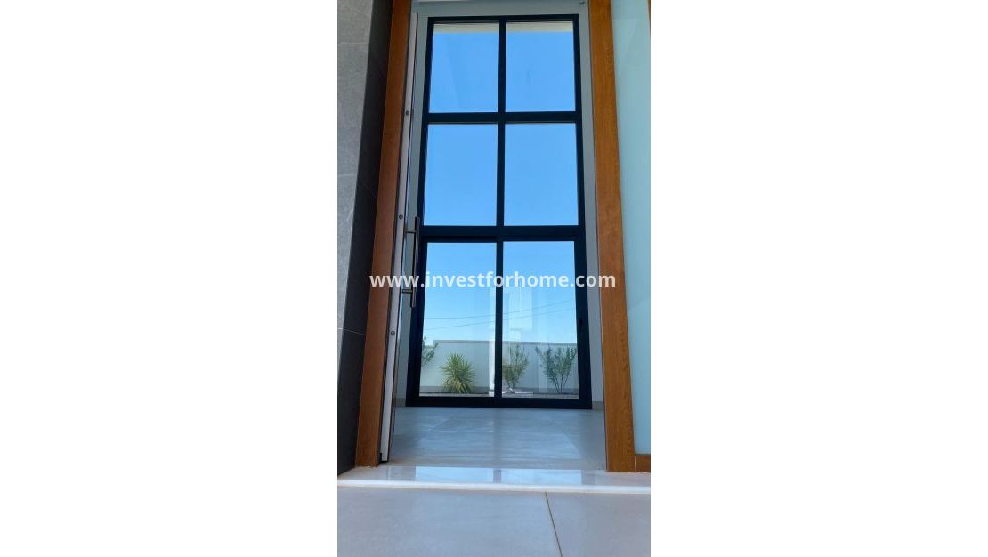 Verkoop - Villa - Torrevieja - Los Balcones