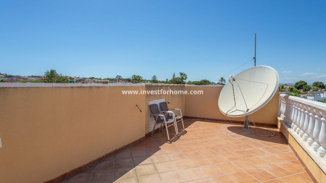Verkoop - Villa - Torrevieja - Los Balcones