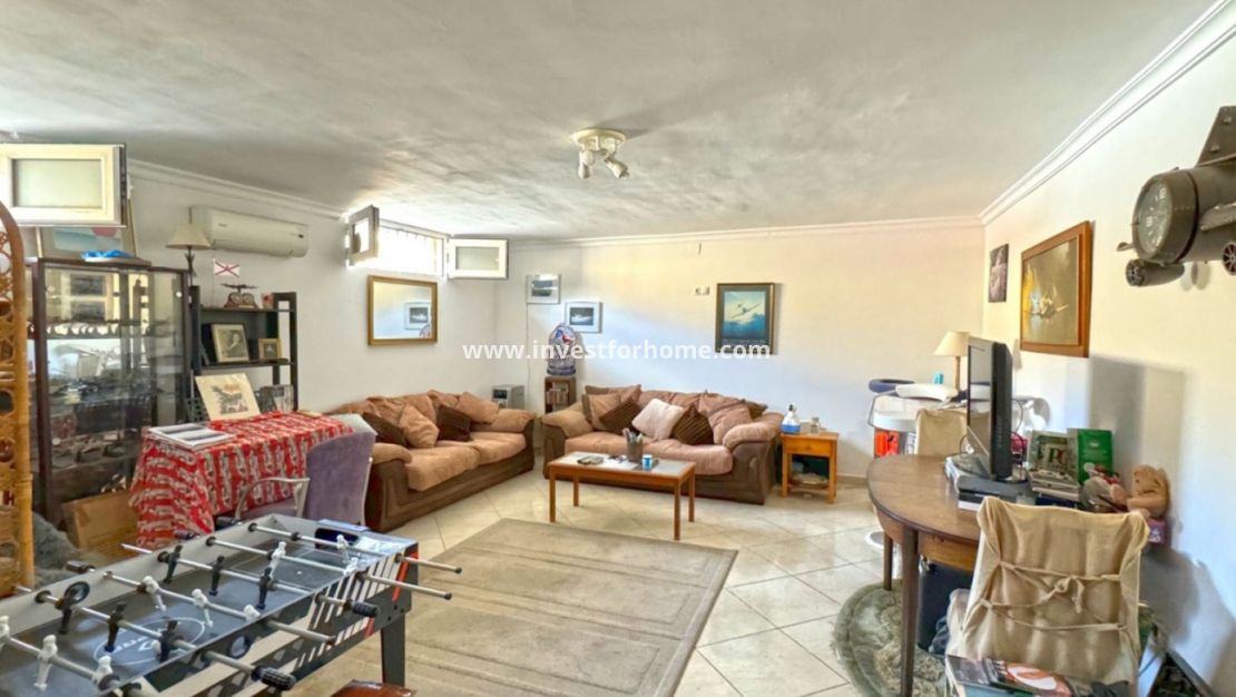 Verkoop - Villa - Torrevieja - Los Balcones