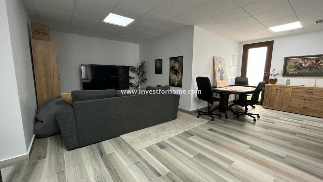 Verkoop - Villa - Torrevieja - Los Balcones