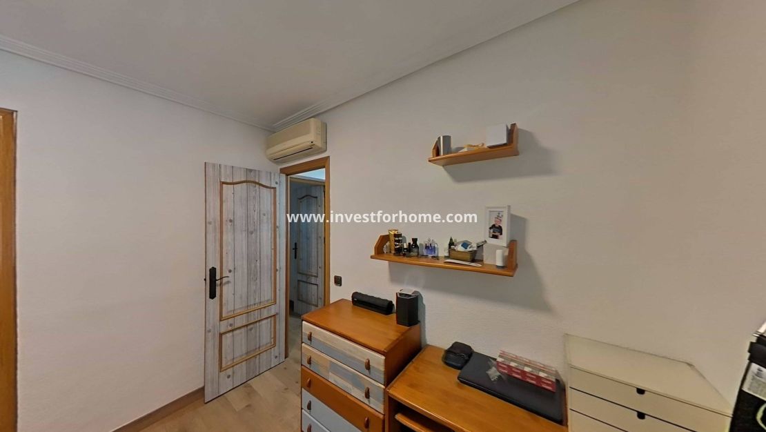 Verkoop - Villa - Torrevieja - Los Balcones