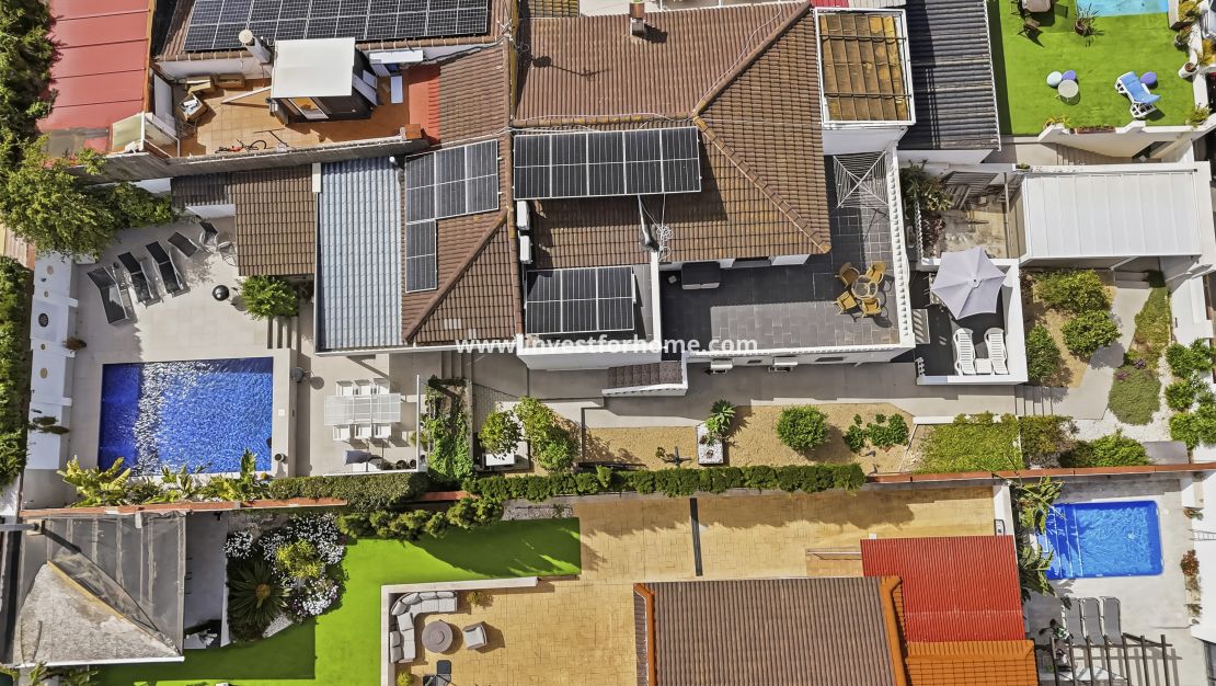 Verkoop - Villa - Torrevieja - Los Balcones