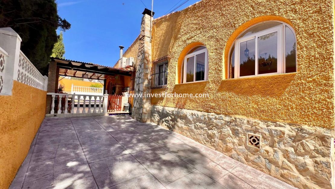 Verkoop - Villa - Torrevieja - Los Balcones