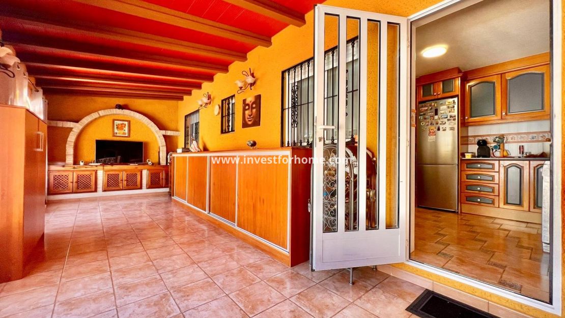 Verkoop - Villa - Torrevieja - Los Balcones