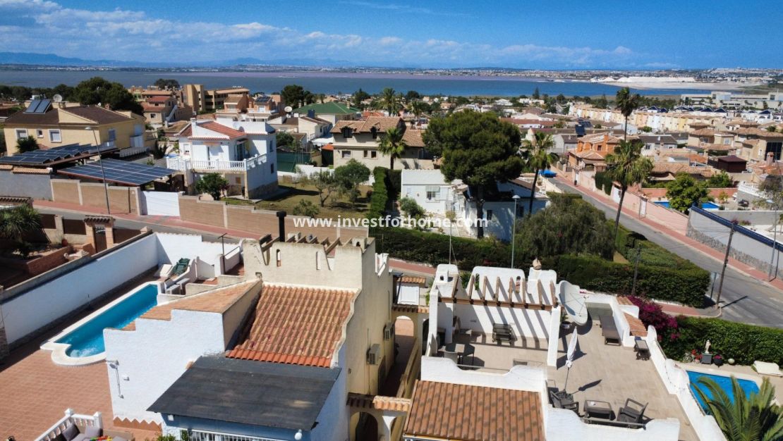 Verkoop - Villa - Torrevieja - Los Balcones