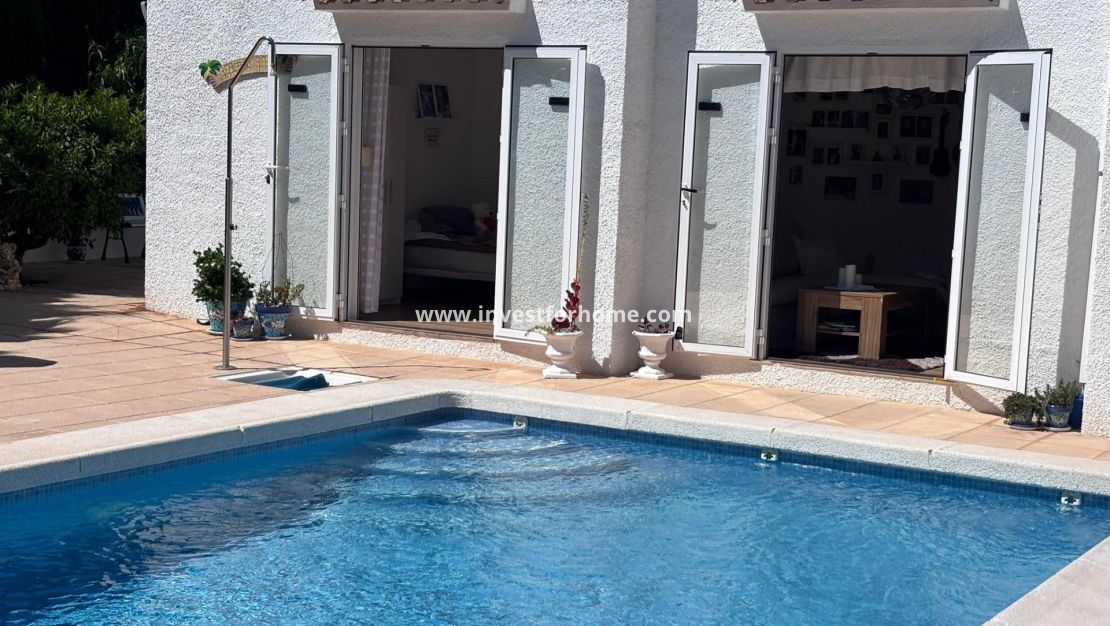Verkoop - Villa - Torrevieja - Los Balcones