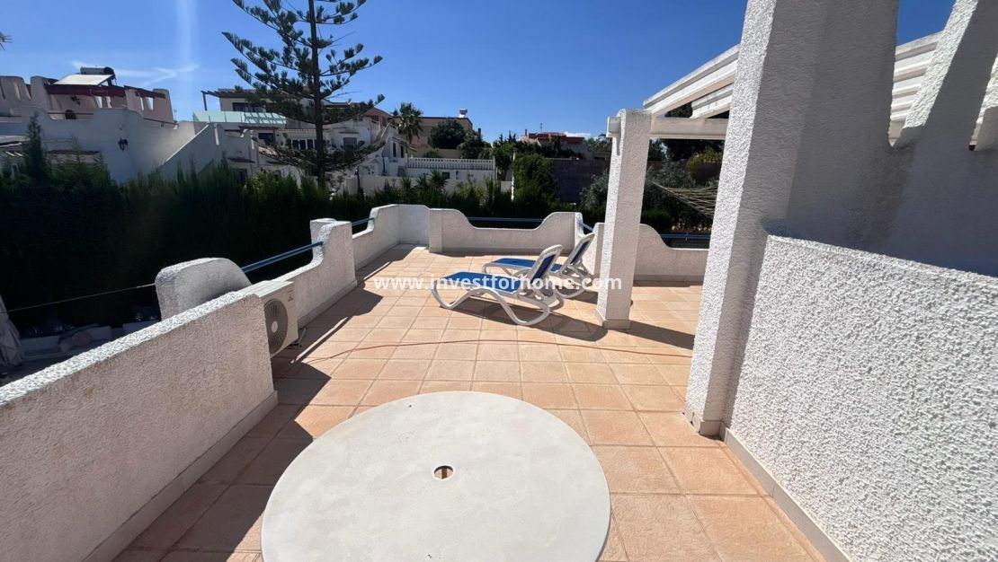 Verkoop - Villa - Torrevieja - Los Balcones