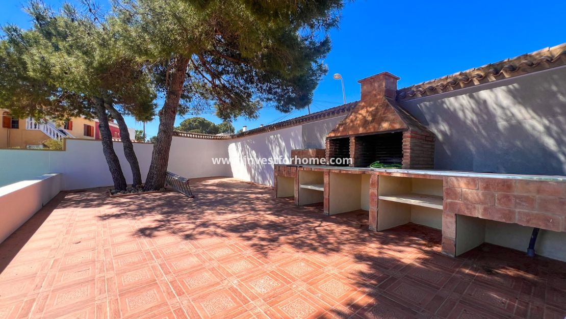 Verkoop - Villa - Torrevieja - Los Balcones