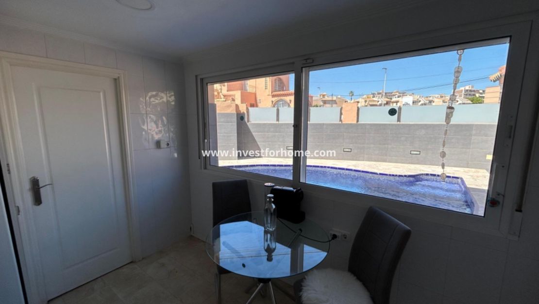 Verkoop - Villa - Torrevieja - Nueva Torrevieja - Aguas Nuevas