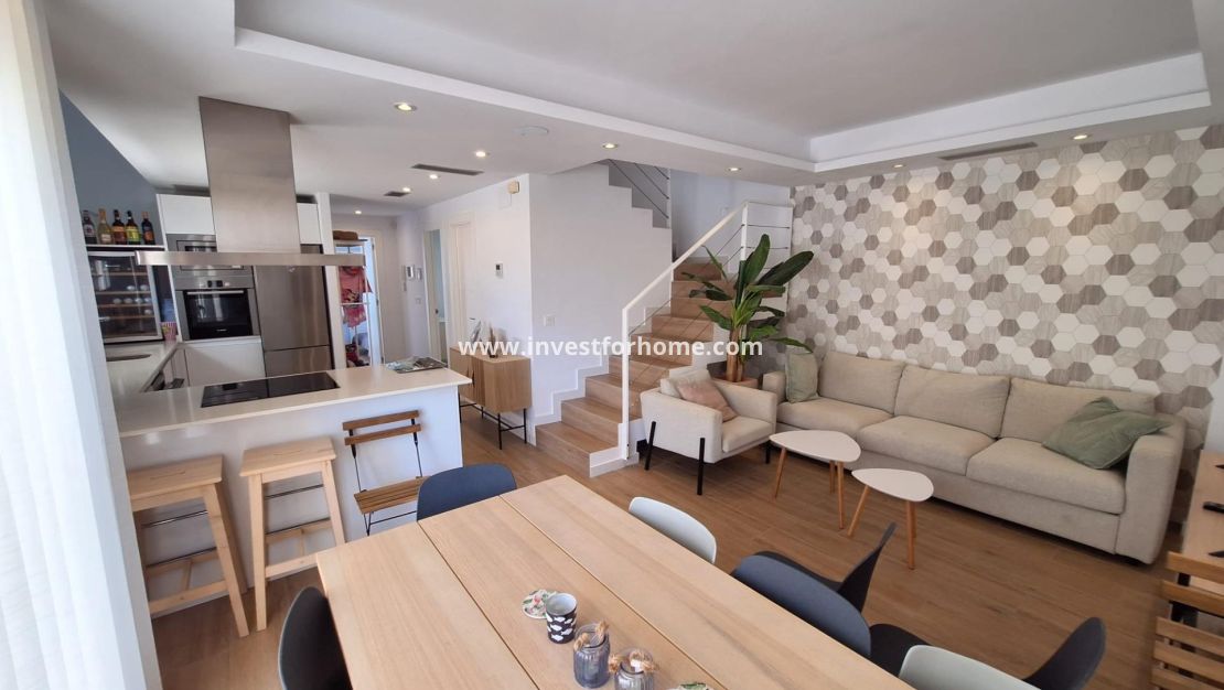 Verkoop - Villa - Torrevieja - Nueva Torrevieja - Aguas Nuevas
